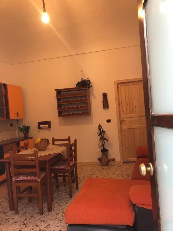 Апартаменты La Casa Di Vincenzo Сиракузы Экстерьер фото